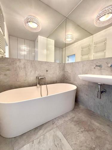 Apartament WHITE GLOVE Wojska Polskiego- Szpital MSWiA in Osiedle Wojska Polskiego