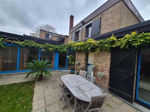 Lakeside house rental - maison bord de lac - Location saisonnière - Villeneuve-d'Ascq