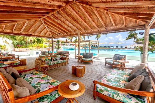 Patogumai, Ocean Point Beach Resort & Spa Adults Only in Sent Džonsas