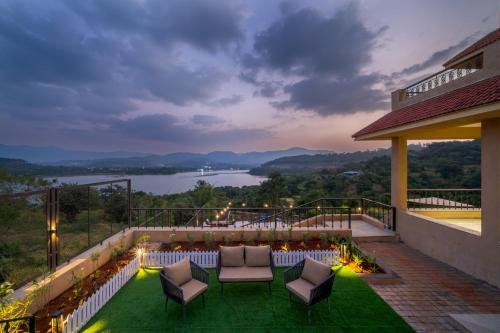 SaffronStays Lakefront Nivriti - Nagpur