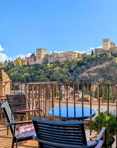 Apartamentos Turísticos Alhambra - image 13