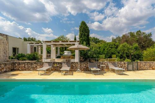 Mediterranean Villa With Pool & Sauna Near Ostuni