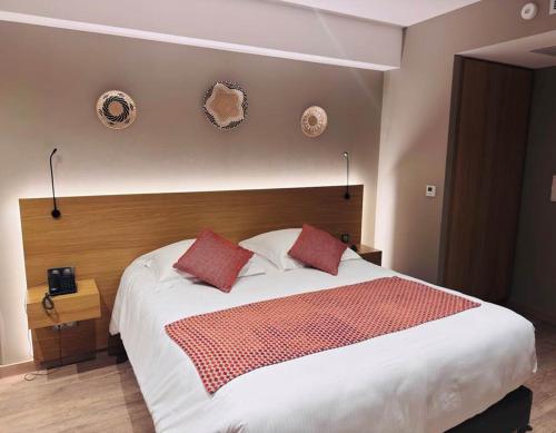 1 queen bed