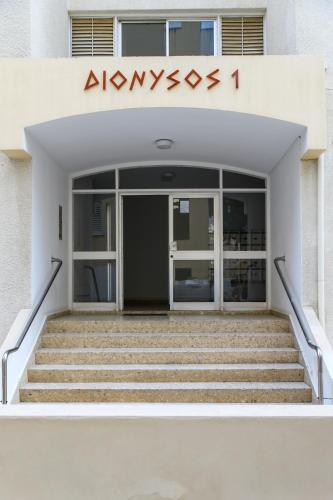 Bright 2BR by Pedieos Park, near Old Town in Ayios Andreas