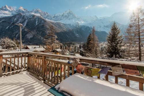 Le Refuge des Pecles chalet avec vue Mont-Blanc - image 4