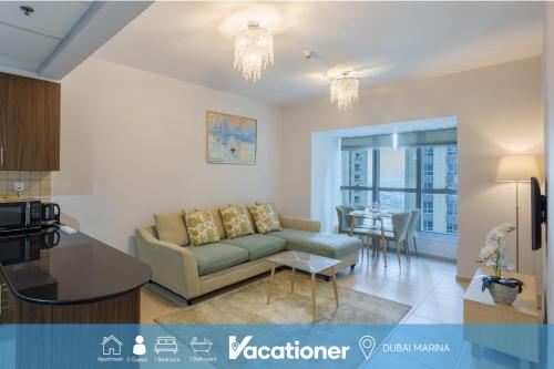 Vacationer Holiday Homes I Cozy 1 Bedroom I Close to Barasti Beach I Dubai Marina, Dubai