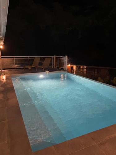 Villa Outaouais T4 – khách sạn tại Grand-Bourg