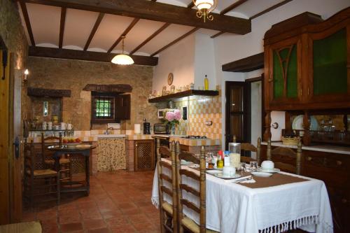 Casona De Linares in Selaya