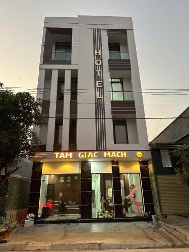 Tam Giac Mach Hotel - Ha Giang
