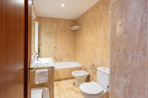 Photo - Apartamentos Miguel Angel