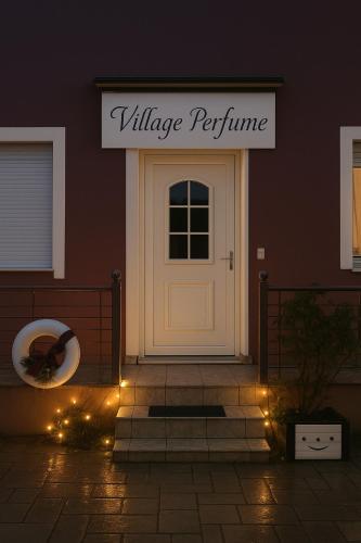 Village perfume gîte à louer Melissovoúni