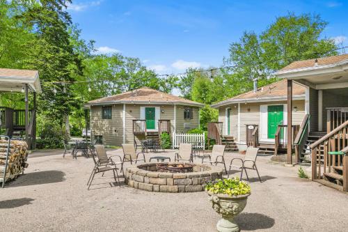 雪松公園旅館 (Cedar Park Inn) in 北斯托寧頓