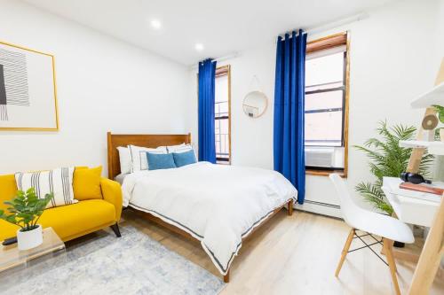 1597-13 I Brand new Studio Prime upper east W&D, New York (photo 3)
