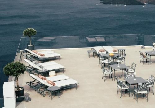 Apeiron Blue Santorini - Adults Only 14 plus - Apeiron Hotels in Mesaria