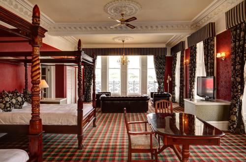 Columba Hotel - image 5