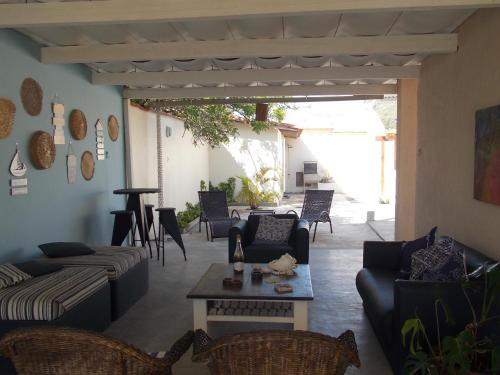 Bar/lounge, Casa dos Passaros in Industrial Zone