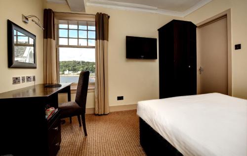 Columba Hotel Columba Hotel is perfectly located for both business and leisure guests in Oban. Both business travelers and tourists can enjoy the propertys facilities and services. Facilities like 24-hour front de