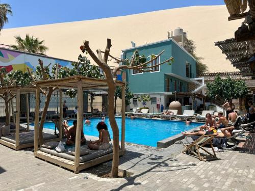 Viajero Huacachina Hostel