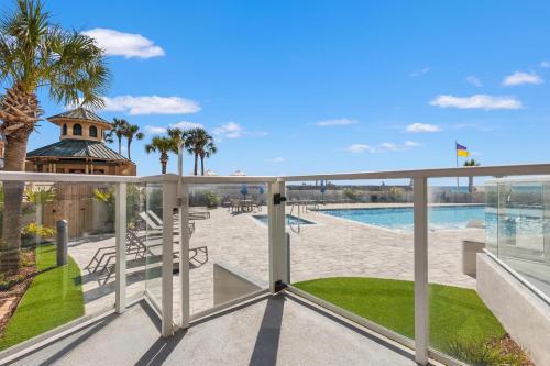 Surrounding environment, Beachside II by Panhandle Getaways in Destin (FL)