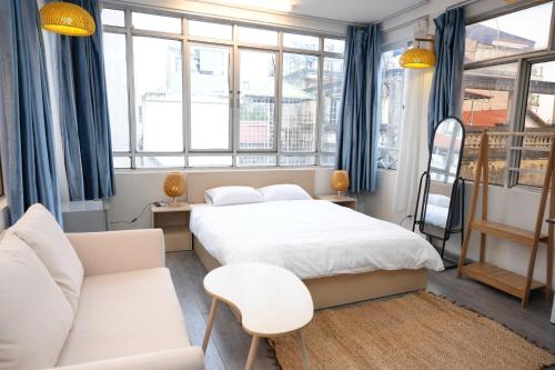 Four Seasons Serenity Studio - SDhousing branch - Hanoi Four Seasons Serenity Studio - SDhousing branch - Hanoi