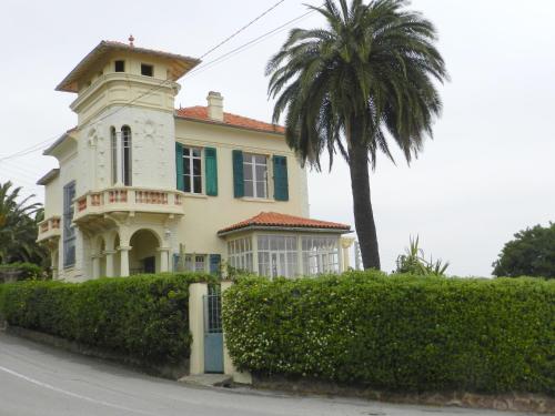 Maison les Camélias gîte à louer Le Trayas