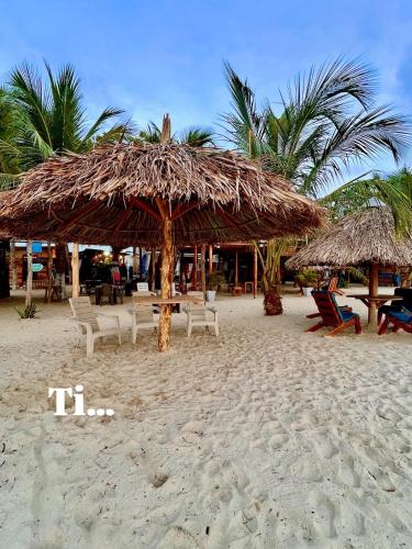 Aquarius Diving Club y Cabanas in Rincón