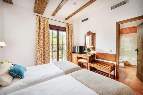. Beneste Cazorla Hotel