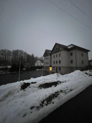 Ubytování U Potoka (Ubytovani U Potoka) in Destne V Orlickych Horach