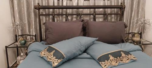 Ariadnis Apartment, Attica