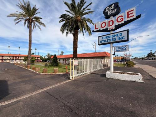 Hotellet från utsidan, Del Rio Hotel O near Mesa Downtown in West Mesa