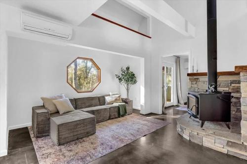 Montgomery Ranch - Main House in 雷丁