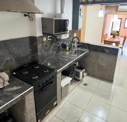 Casa funcional en Ledesma in Libertador General San Martin