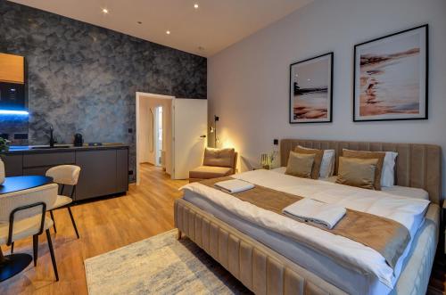 MH15 Suites Prague