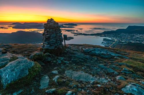 Lundenhuset 1917 - historic house in the heart of Ulsteinvik in Ulsteinvik