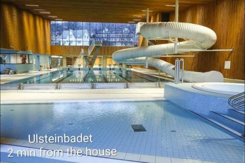 Lundenhuset 1917 - historic house in the heart of Ulsteinvik in Ulsteinvik