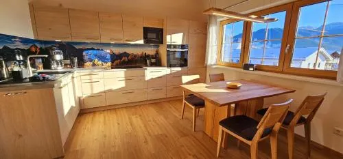 Ferienwohnungen Hipp - Bergblick und Wellness in Top Lage in Halblech, Deutschland