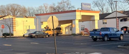 . Travelodge by Wyndham Bellmawr