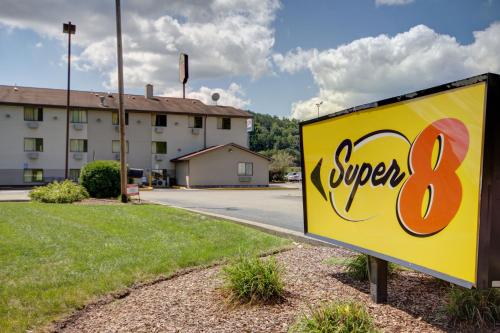 Super 8 By Wyndham Zanesville - 숙소 외관