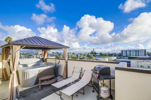 Park Blvd Paradise 303 king bed With a private Spa – khách sạn tại Thung lũng Mission