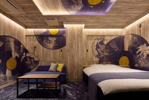 room detail thumbnail 0