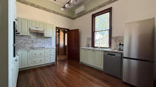 Kalimna Homestead, Historic Stays, Hunter Valley in Paterson