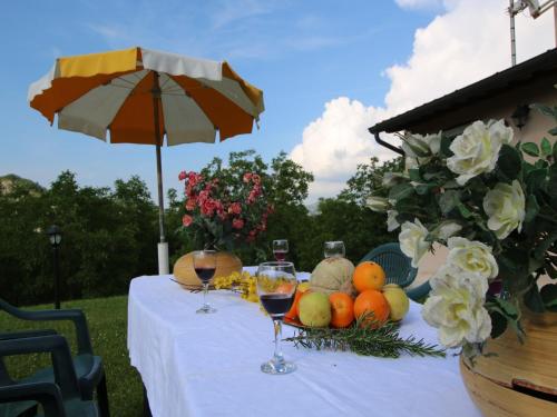 Balkons/terase, Mansion in Apecchio with Pool in Apecchio