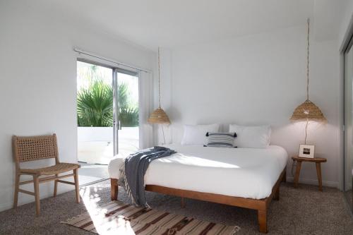 King Bed, Gym, Hot Tub, Parking in 千橡