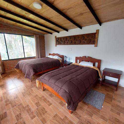 Mindo Loma Bird Lodge in Tandayapa