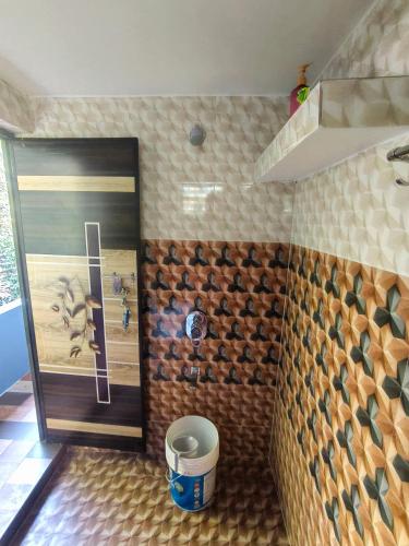 Shower, Makum Homestay in Tinsukia
