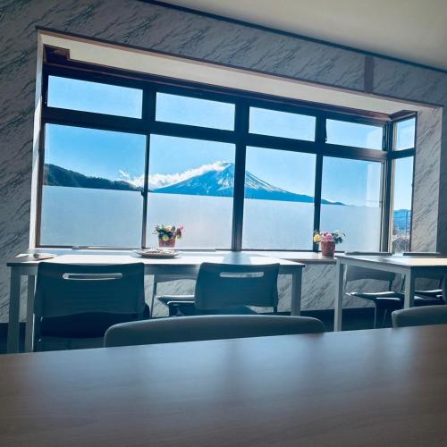 ホテル富士山水館富士山一望河口湖車で3分HotelFujisanSuikanMtFujiView3 MinutesbyCartoLakeKawaguchi