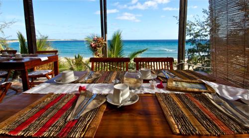 Patogumai, Baia Sonambula in Inhambane