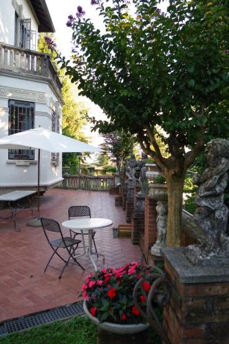 Viesnīcas āriene, Villa Puccini in Venegono Superiore
