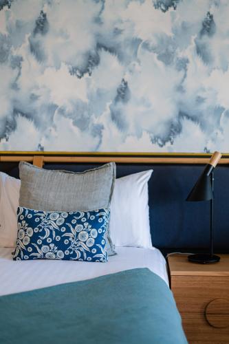 Coogee Bay Boutique Hotel - main image