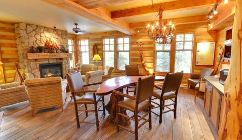 ล็อบบี้, Embarc Panorama in พาโนรามา (BC)